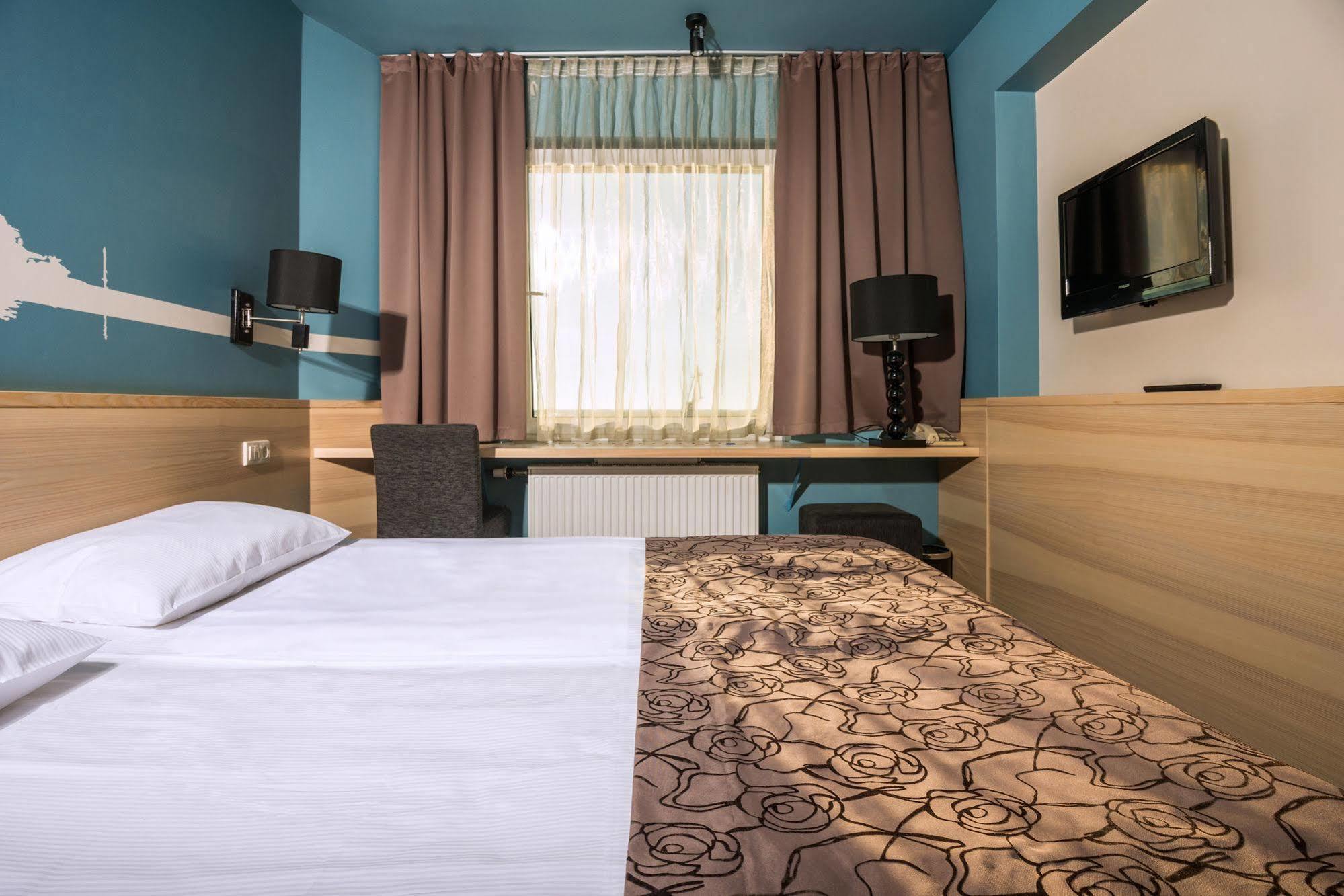 Rija Port Hotel Riga Exterior photo