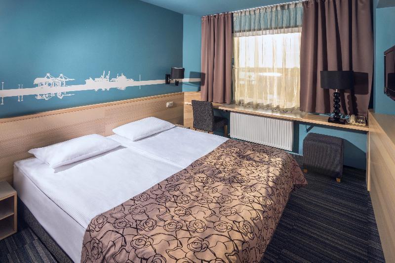 Rija Port Hotel Riga Exterior photo